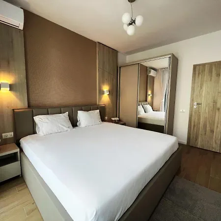 Sea La Vie Apartment Mamaia