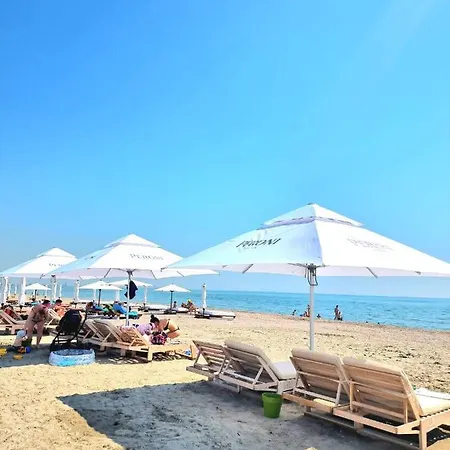 Apartment Sea La Vie Mamaia